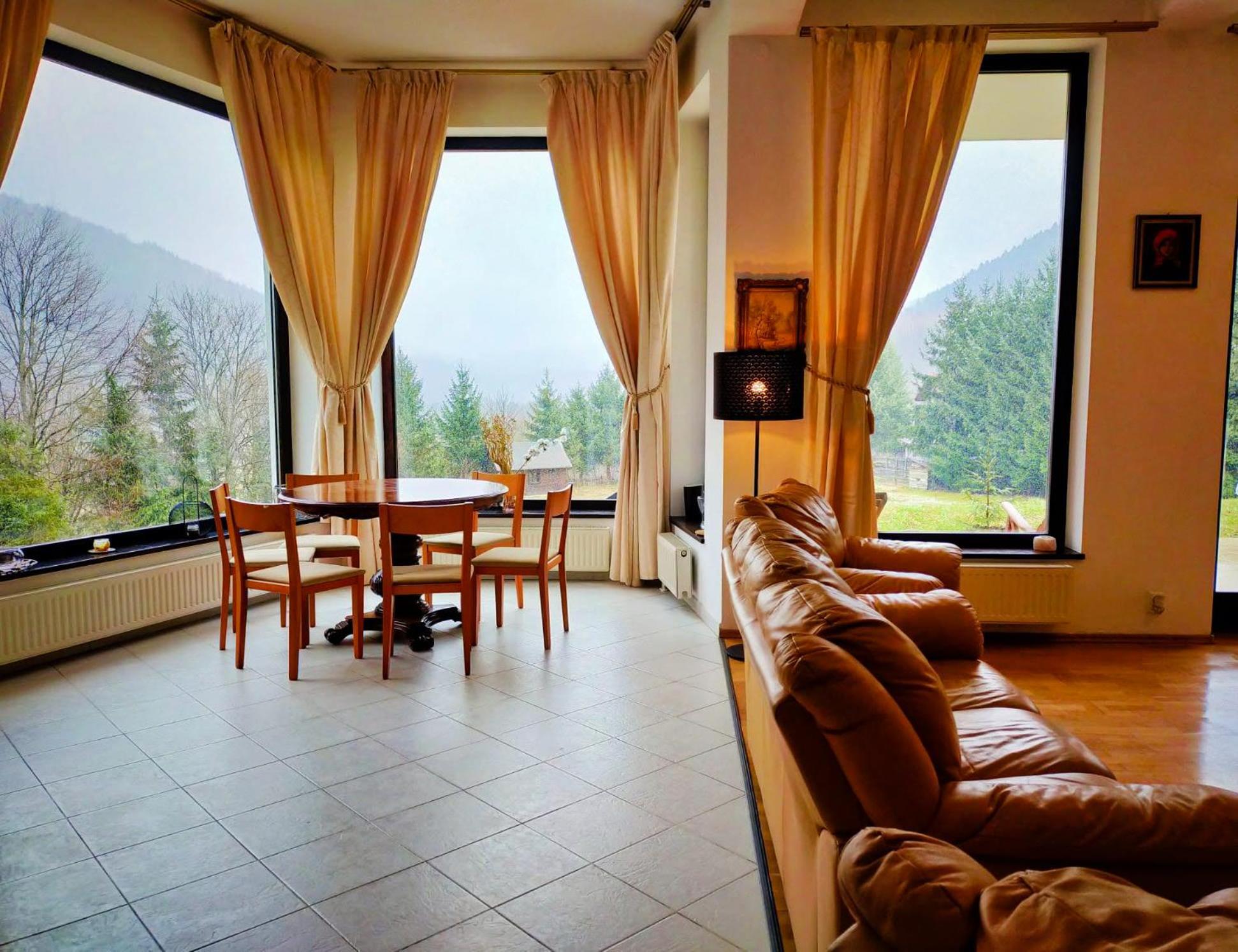 Villa & Spa 4Temporadas - Plaiul Foii Zărneşti エクステリア 写真